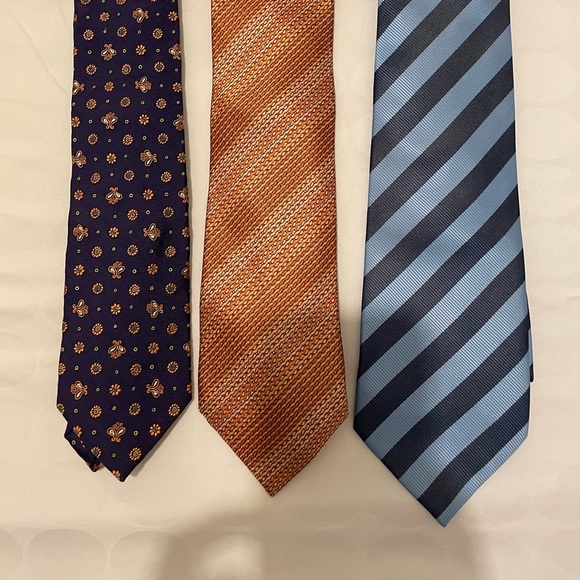 Designer ties - Picture 1 of 2